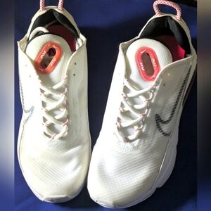 Nike White and Pink Women's Sneakers